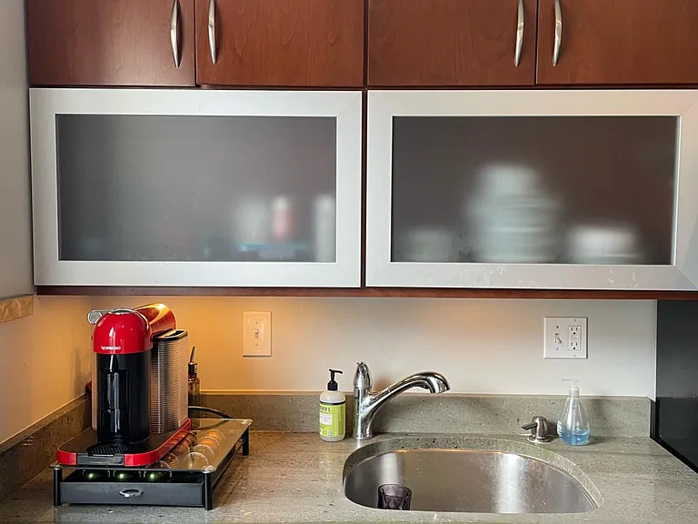 2145 California St NW #201 — Photo 8