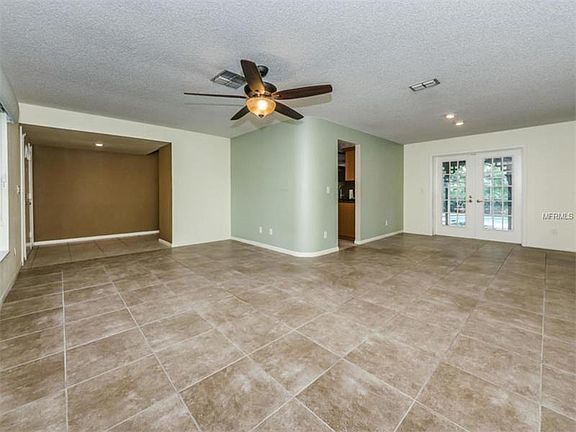 2nd image of 840 Village Way