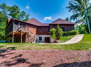 619 Harbor Dr E, Lexington, NC 27292