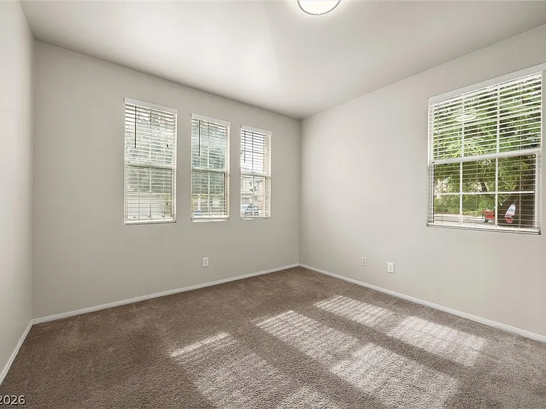 428 Eternity St — Photo 22