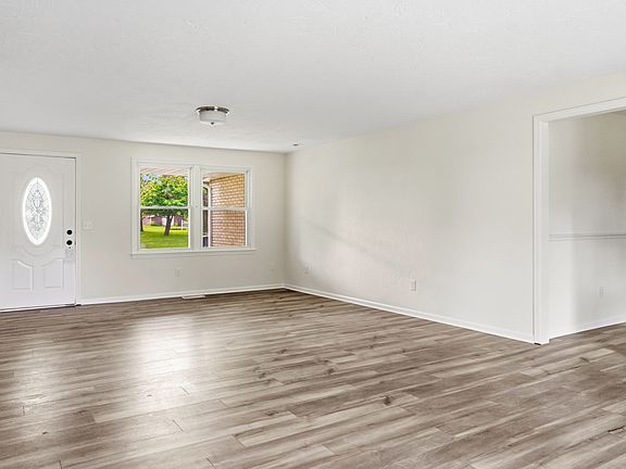 5th image of 6856 N Sagebrush Ave