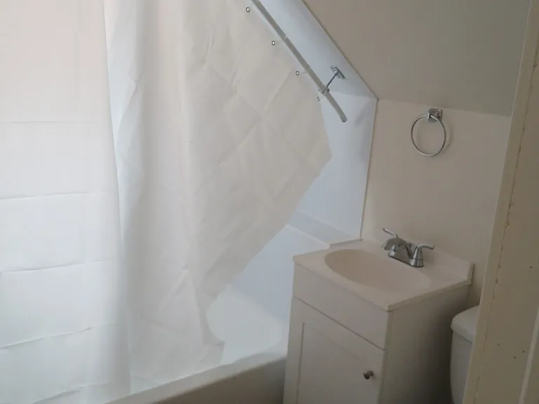 1240 Sunset Ave #1 — Photo 8