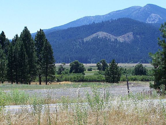 4th image of 16381 Highway 89