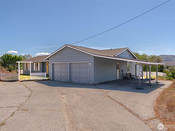 3rd image of 504 Ash Street