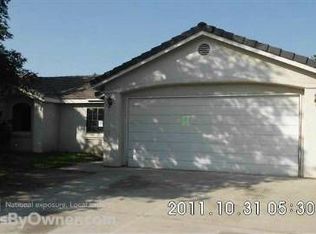 2116 Maple St, Selma, CA 93662