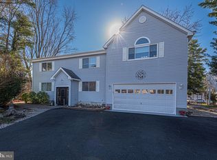 22 Windward Ct, Ocean Pines, MD 21811