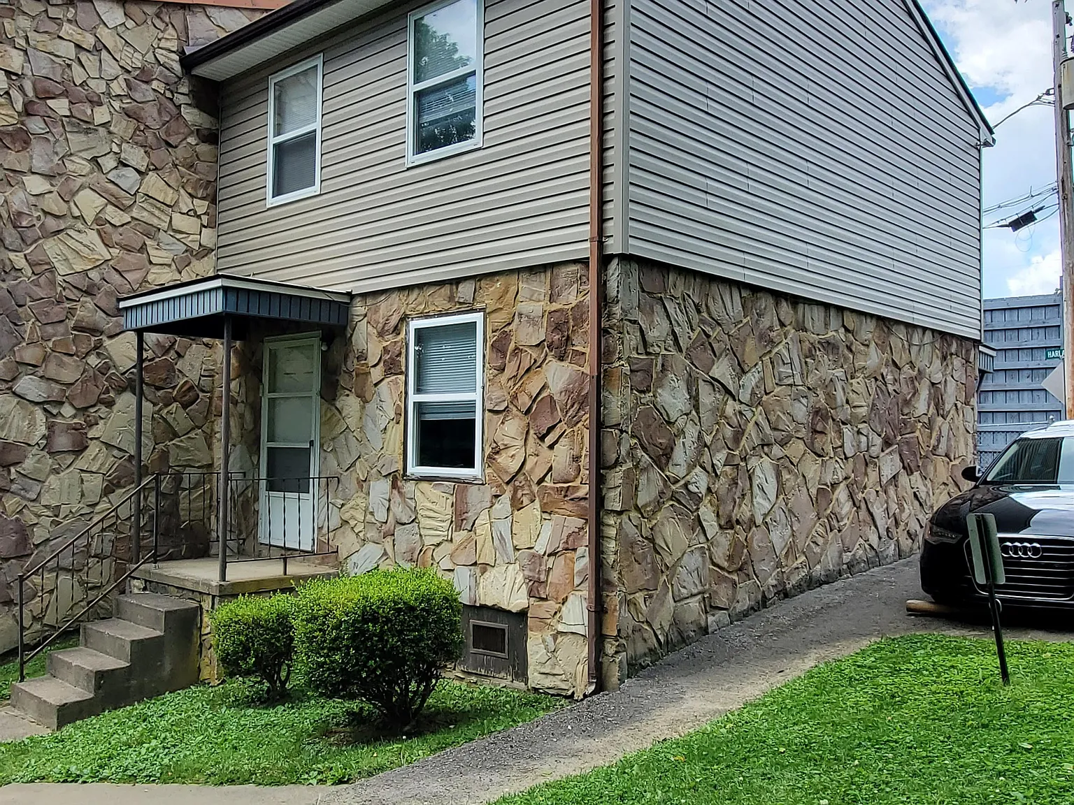 105 Harlan Court Townhomes - Unit 1 — Photo 2