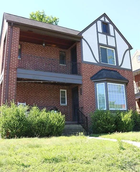 1st image of 1311 Huntington Ave #2
