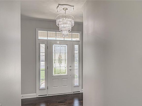 4th image of 2029 Perrin Ct