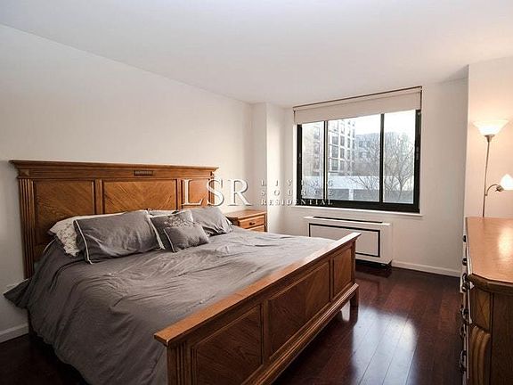 2nd image of 300 Albany St APT 4H