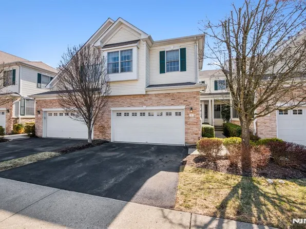 6 Pacio Ct #6006, Roseland, NJ 07068