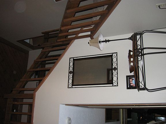 Foyer Left