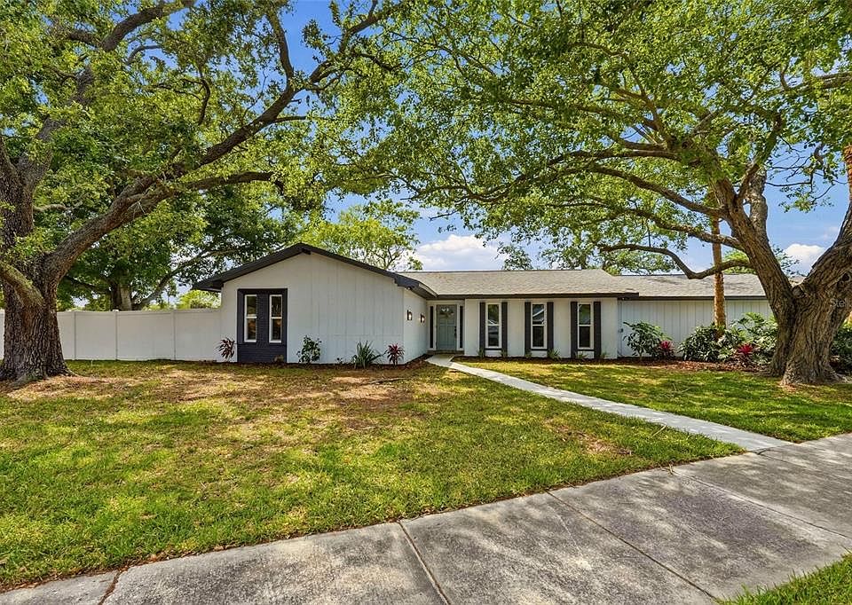 1st image of 9516 Merrimoor Blvd