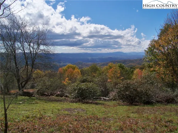 T-12 Point Lookout Ln., Independence, VA 24348
