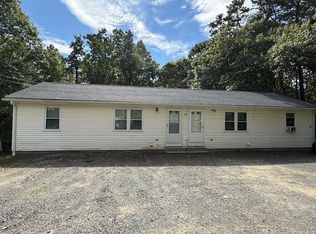 437 Amherst Rd APT 1, Belchertown, MA 01007