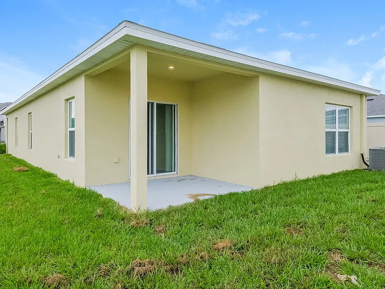 35227 Brienne St — Photo 19