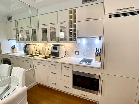 Rented by Tourma Realty LLC | media 22