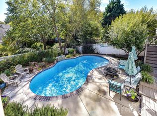 238 Fairview Ln, Davidson, NC 28036