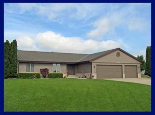 W258N9429 Riverview Dr, Colgate, WI 53017