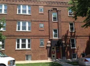 3142 W Cullom Ave APT 2W, Chicago, IL 60618