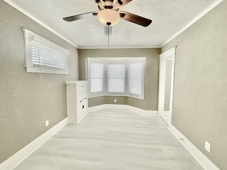 672 Junipero Ave #672 — Photo 6