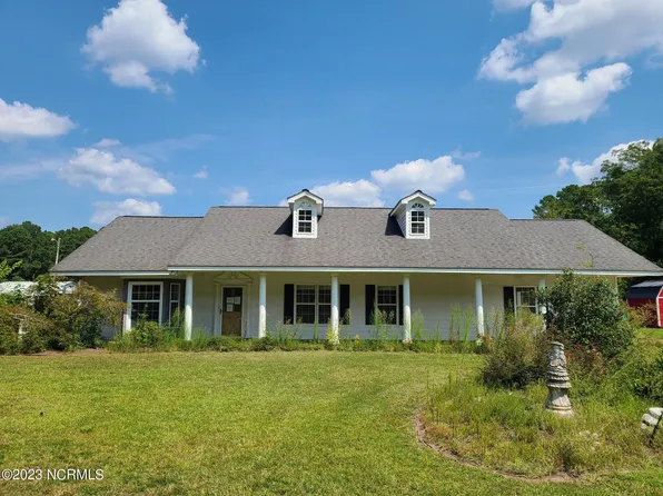 11027 New Britton Highway E, Whiteville, NC 28472