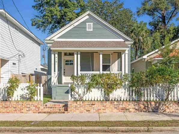 918 Dr Martin Luther King Jr Dr, Pensacola, FL 32501