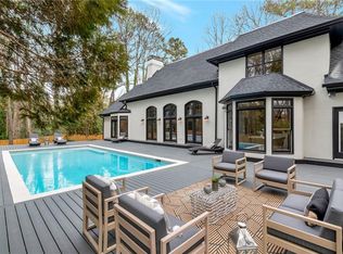 5330 N Powers Ferry Rd, Sandy Springs, GA 30327