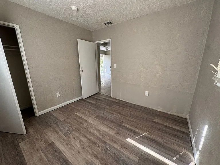 1209 Carlsbad Pl — Photo 49