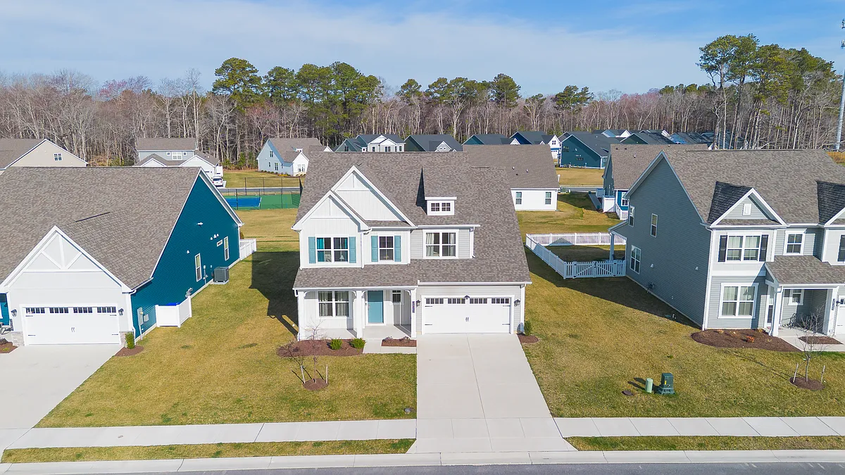 Building Photo - 36263 Windsor Park Dr