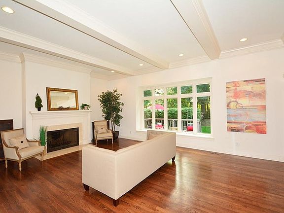 4th image of 9031 Cloud Bay Ct