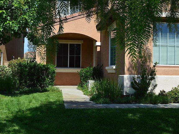 3rd image of 38269 Hermosa Ct