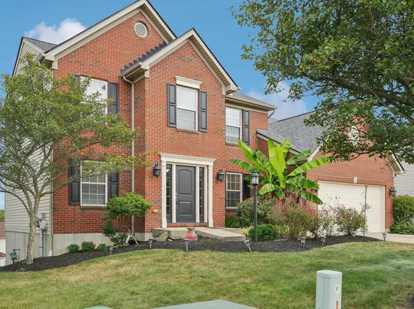 2120 Glenview Dr, Hebron, KY 41048