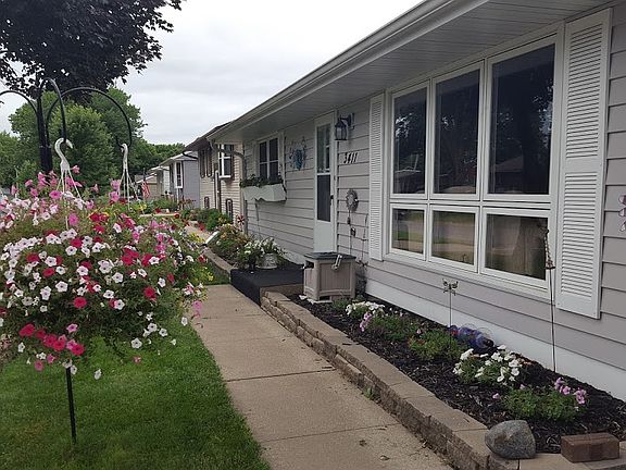 4th image of 3411 Robinsdale Ave
