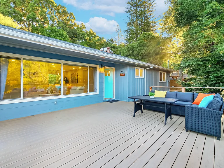 275 Orchard Rd — Photo 40