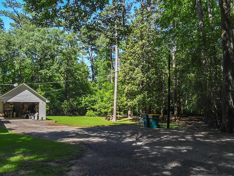 4 Sarah Lynn Ln — Photo 5
