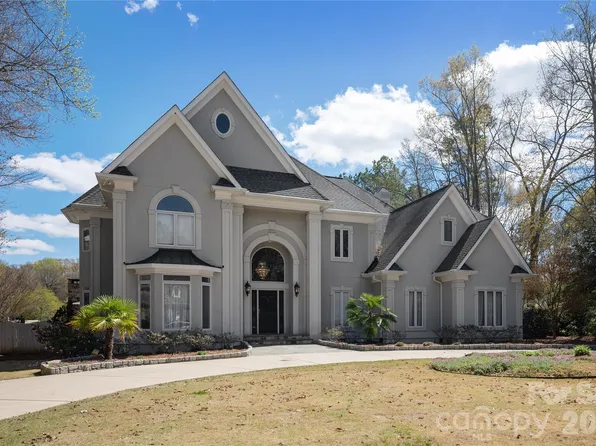 1873 Farrow Dr, Rock Hill, SC 29732