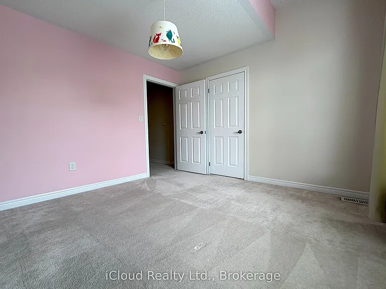 2466 Village Cmn — Photo 27