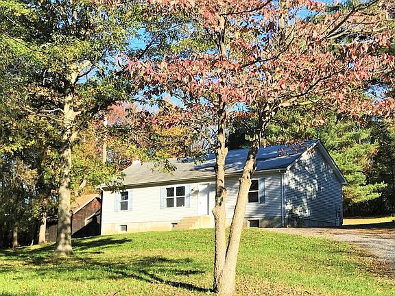 2nd image of 113 Vista Dr