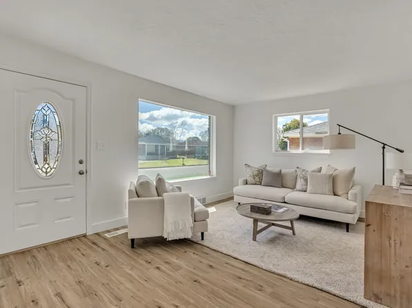 5889 S 2600 W, Roy, UT 84067
