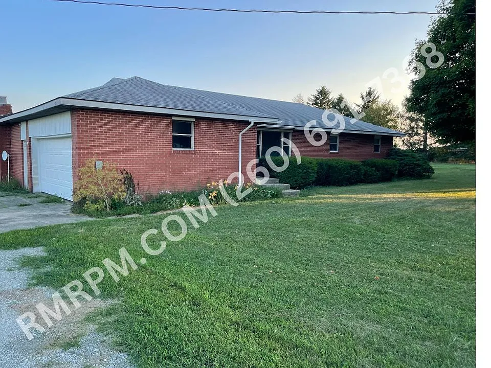 3098 E County Road 900 S
