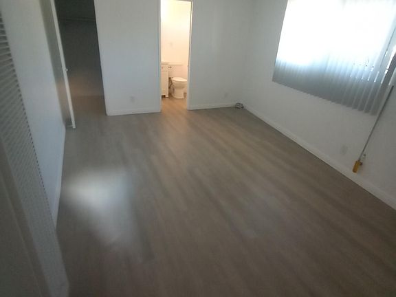 4th image of 12327 Greene Ave APT 5