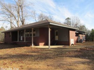 2004 Bowen Hill Rd, Gurdon, AR 71743
