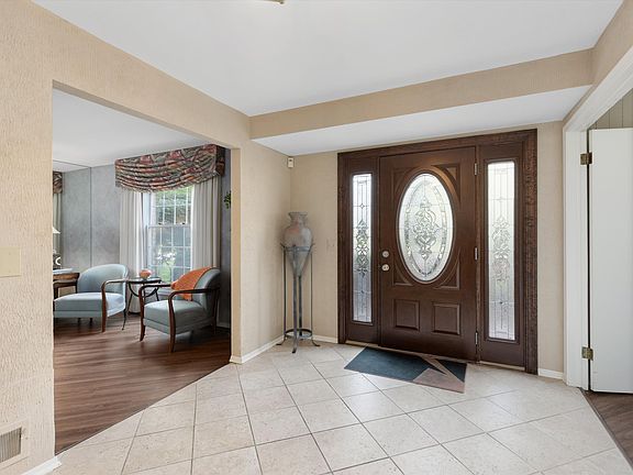 5th image of 35126 Quaker Way