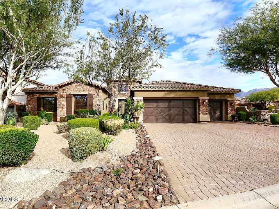 1st image of 10054 E Stonecroft Dr