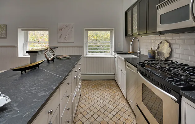 Sold by Brown Harris Stevens | media 5