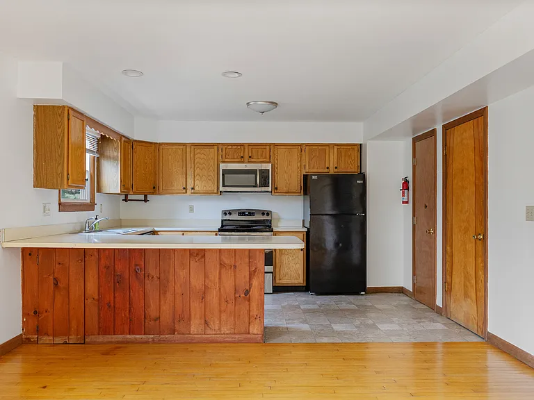 250 Grey Birch Dr — Photo 7