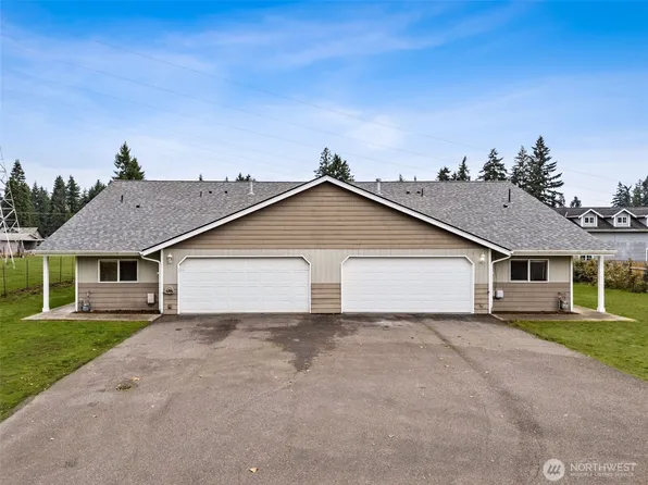 11026 11028 120th Street Ct E, Puyallup, WA 98374