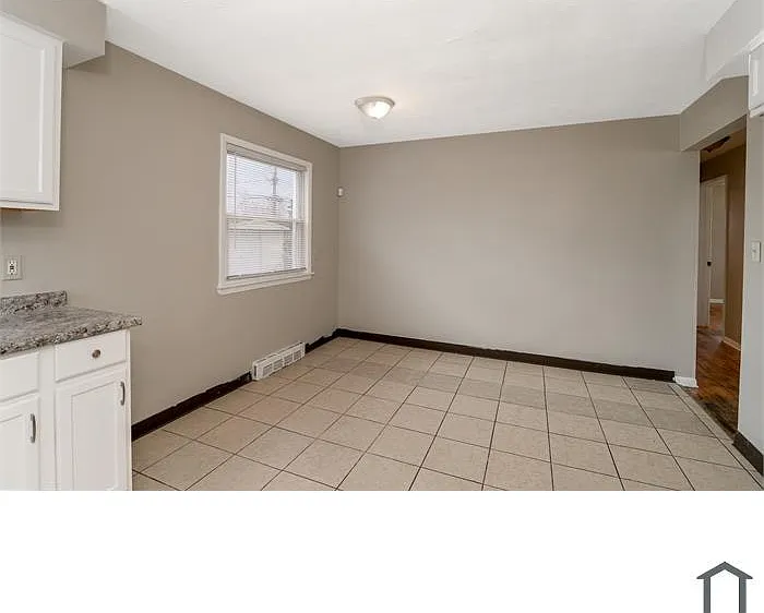 12328 Grannis Rd — Photo 9