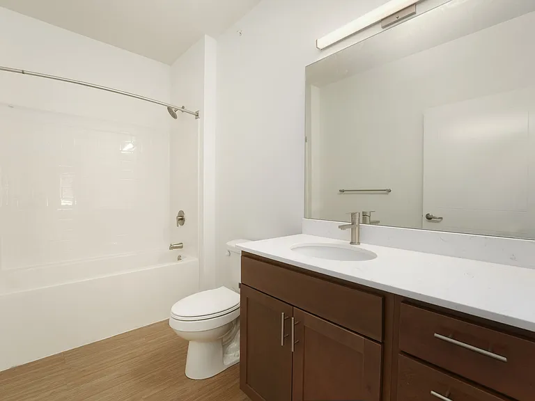 Blair Crossing Apartments — Photo 35